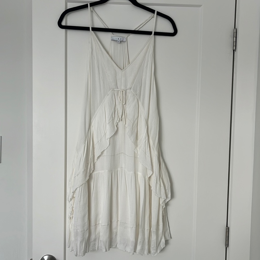 Iro dress with ruffle detail